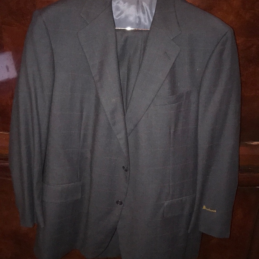 Southwick men’s suit